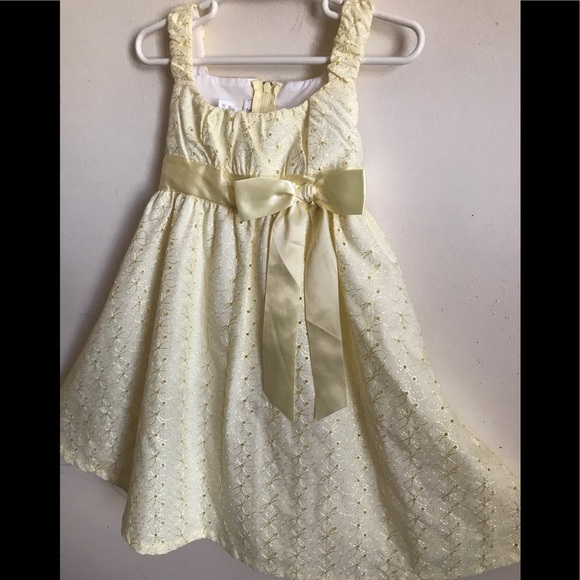 Rare Vintage 1980’s Custom Flower Eyelet Bow Dress - Picture 4 of 7